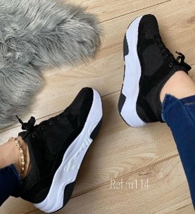 Tenis Negro Suela Blanca